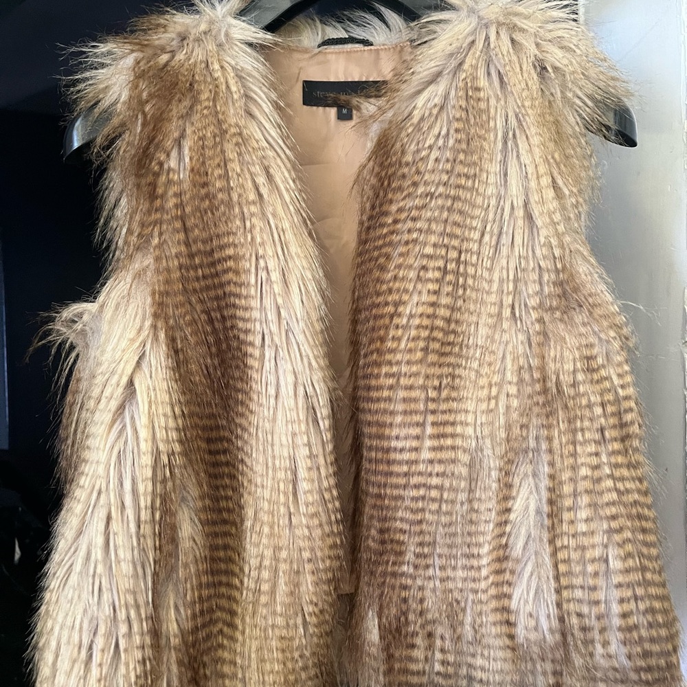 ⭐️ Steve Madden Vest